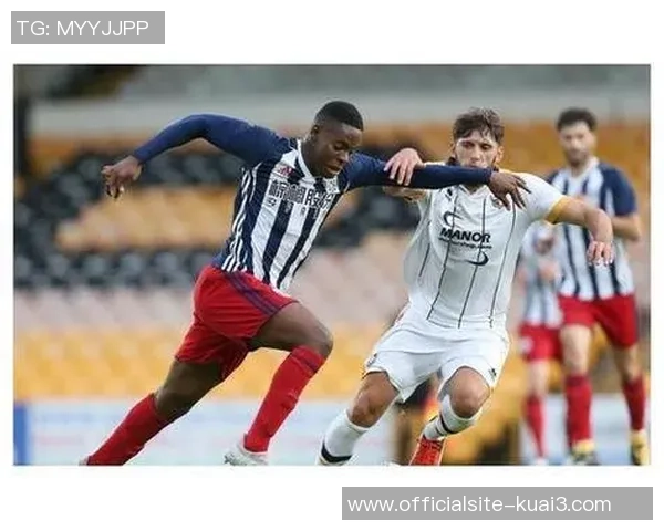 克莱蒙与格勒诺布的精彩对决分析与赛季展望 克莱蒙与格勒诺布的精彩对决分析与赛季展望