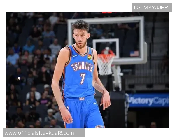 切特霍姆格伦的崛起之路:从天才少年到NBA新星的成长故事 切特霍姆格伦的崛起之路:从天才少年到NBA新星的成长故事